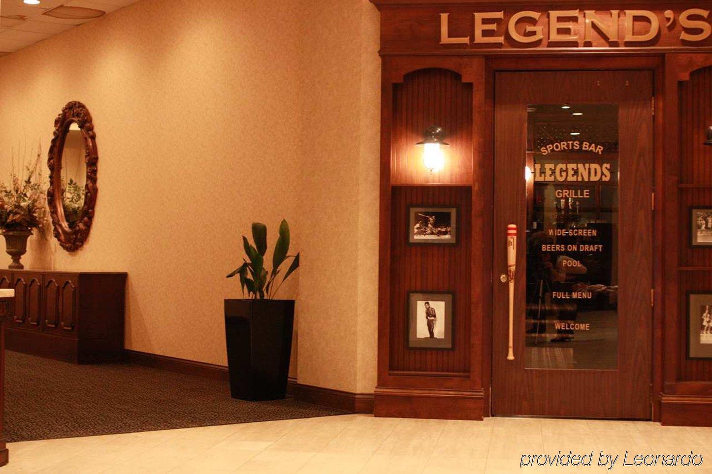 Отель Doubletree By Hilton Boston-Милфорд Интерьер фото